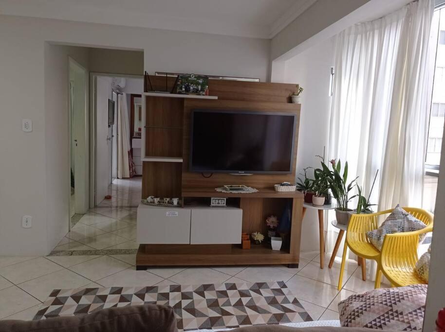 Apto A 100m Baln Camboriu Apartamento *