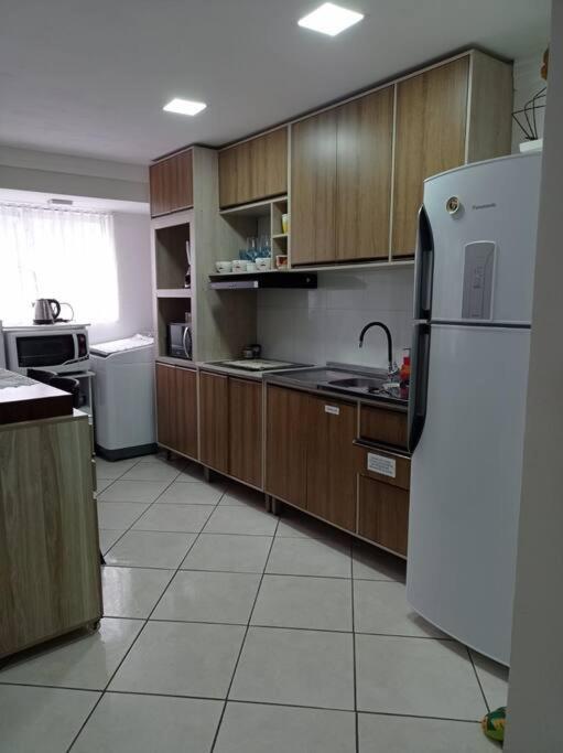 Apto A 100m Baln Camboriu Apartamento Balneario Camboriu
