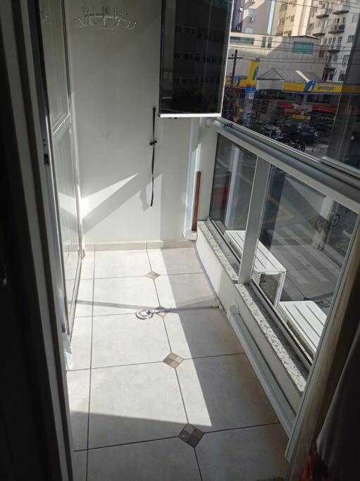 Apto A 100m Baln Camboriu Balneario Camboriu